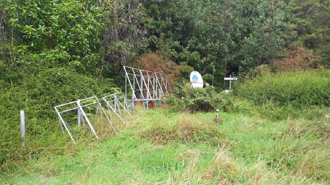 Sismos_UCHILE's tweet image. Una estación de la Red Sismológica Nacional sufrió el robo de sus paneles solares, esenciales para su funcionamiento en zonas aisladas.
csn.uchile.cl/nueva-vandaliz…

#Sismología #Chile #Robo