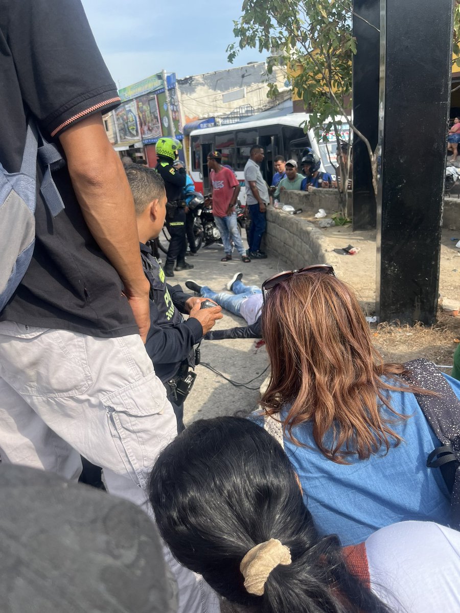 Luchovoltio tweet media