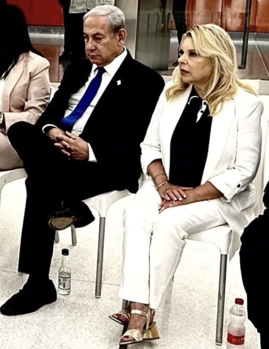 ืขืื tweet media