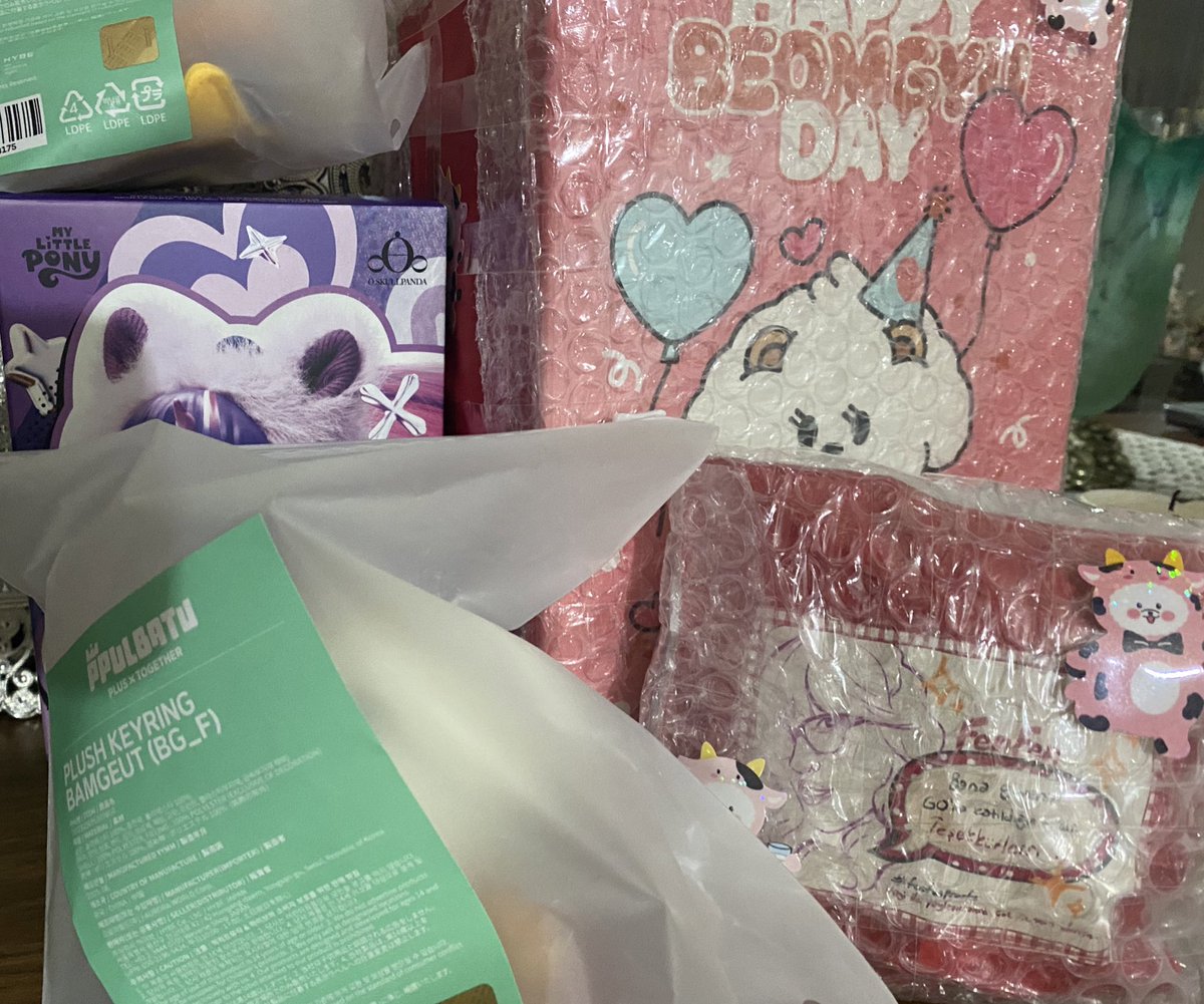 7th year &fenfen on fire tweet media