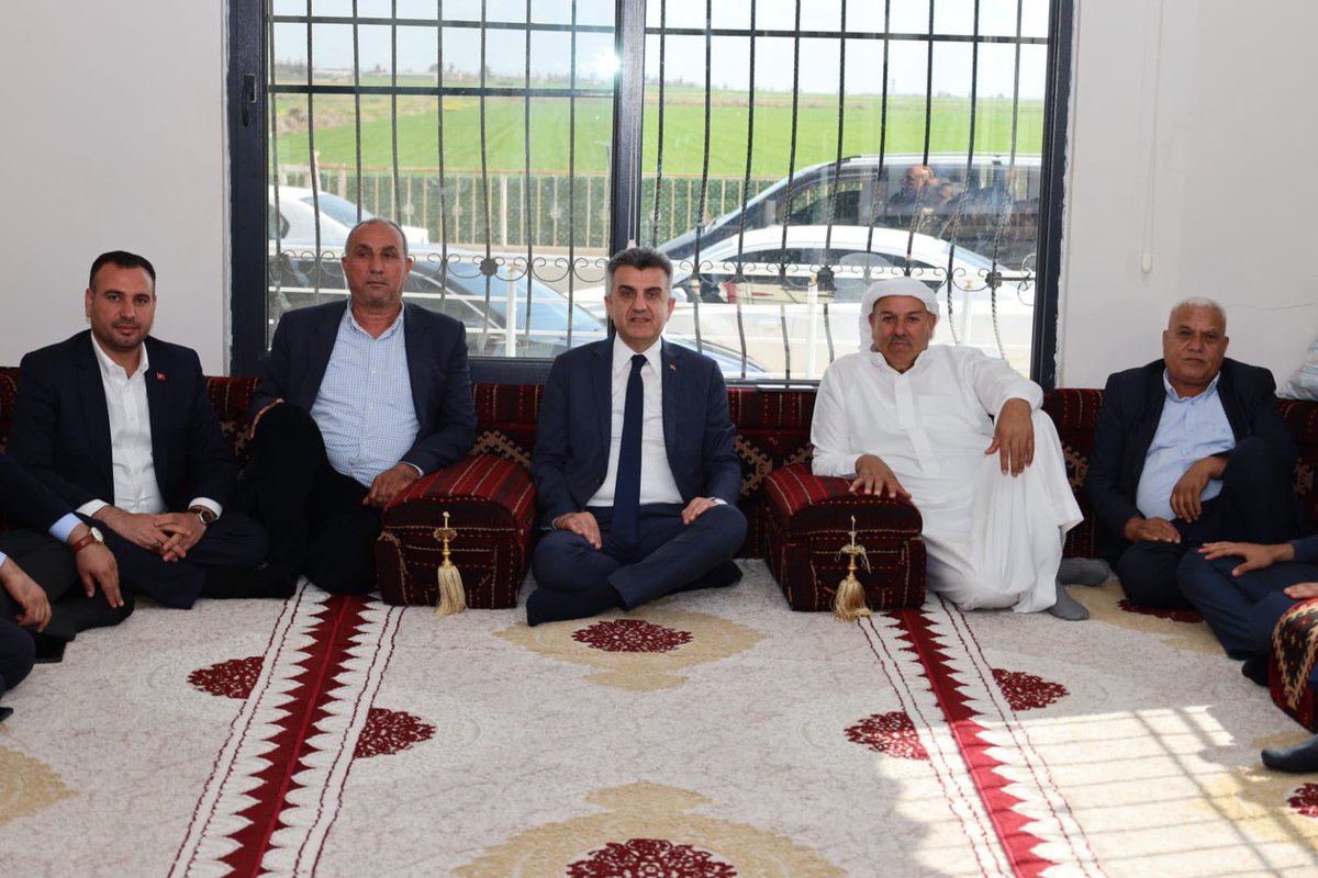 mahmutgunes_63's tweet photo. ����Harran/ Hicar Yağ, Küspe, Çırçır Fabrikası

ilbaşkanımız Sn Mehmet ilhami günbeği, il Yönetim Kurulu üyeleri,gençlik kolları başkanımız Hakan ışık ve yönetim kurulu üyelerimizle birlikte İlçemizde üretim yapan Hicar Yağ, Küspe ve Çırcır Fabrikası sahibi iş insanı Sn Halil Acar,ı ziyaret ettik.

İlgi ve alakalarından dolayı kendilerine teşekkür ederiz.
AK Parti olarak her daim üretimin, istihdamın ve yatırım hamlelerinin yanındayız.

#AKparti
#ReceptayyipErdoğan 
#Bekirbozdağ
#Ahmetbüyükgümüş
#MehmetIlhamiGünbegi
#HikmetBaşak