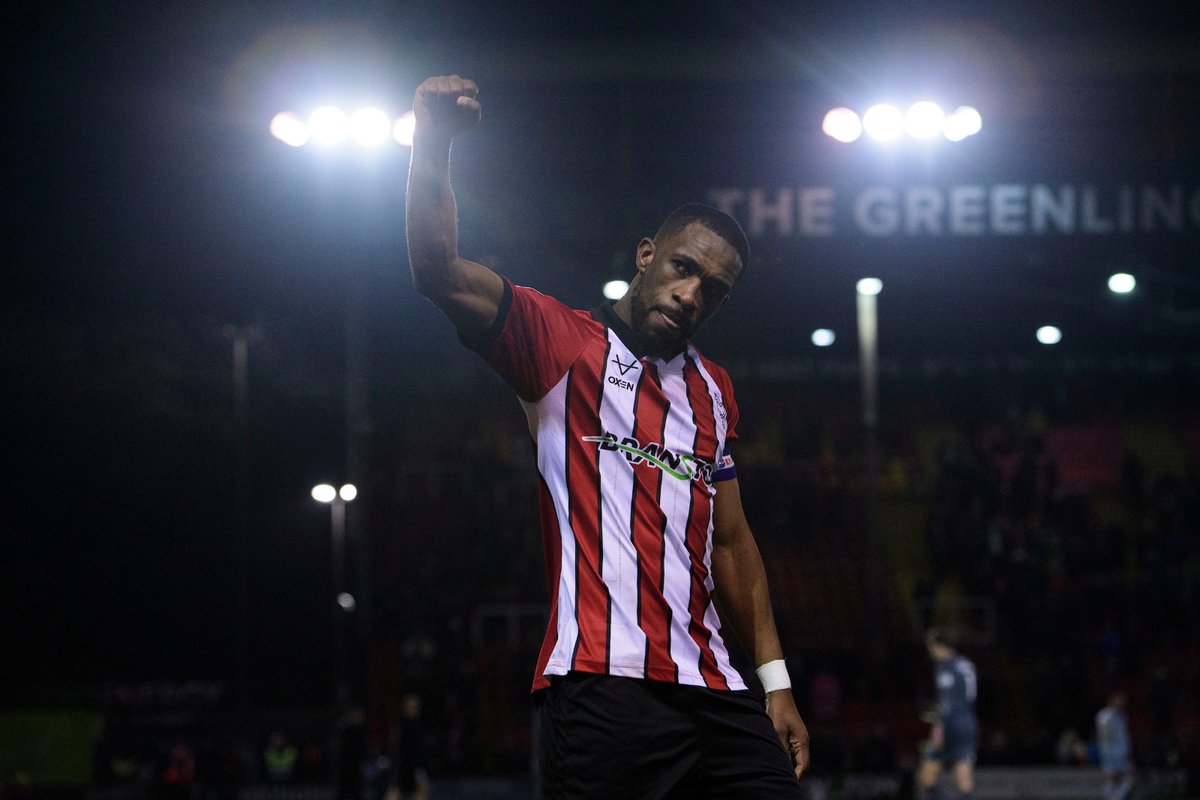 Noite de Copa tweet media