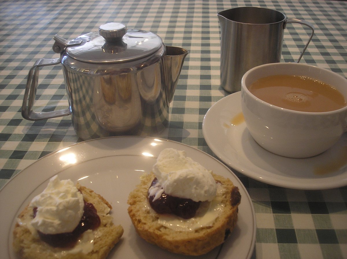 Chris Hall tweet media