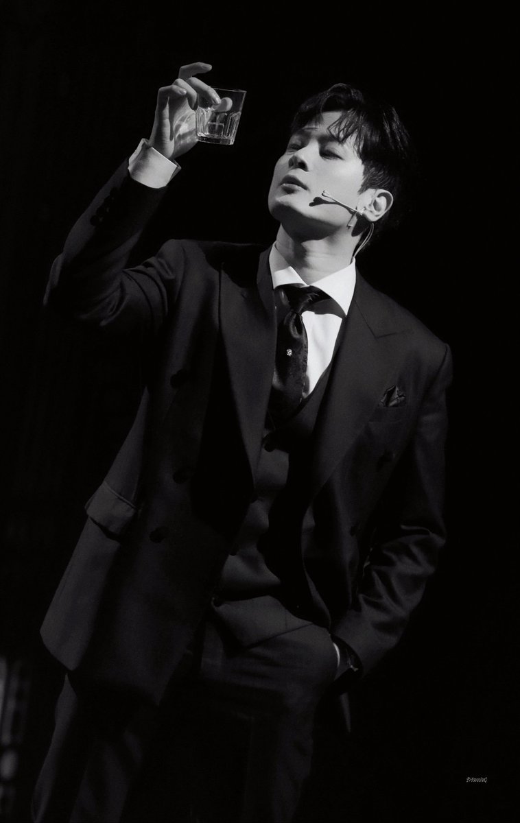 𝐒𝐏𝐈𝐍 tweet media