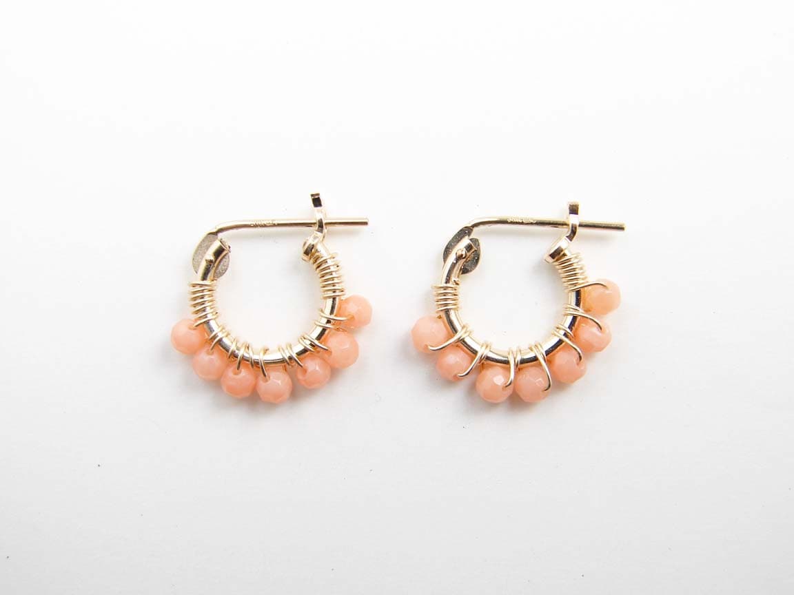 JewelryByMikako's tweet image. Tiny Pink Coral Hoop Earrings. 14K GF Hoop Earrings. Wire Wrapped Salmon Pink Coral. Simple Modern Jewelry by PetitBlue tuppu.net/189b12e8  #SmallHoop