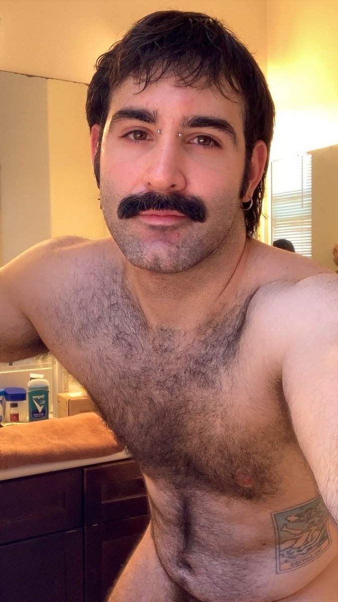 Free Palestine ❤️ Fuck Trump 🖕🏻 tweet media