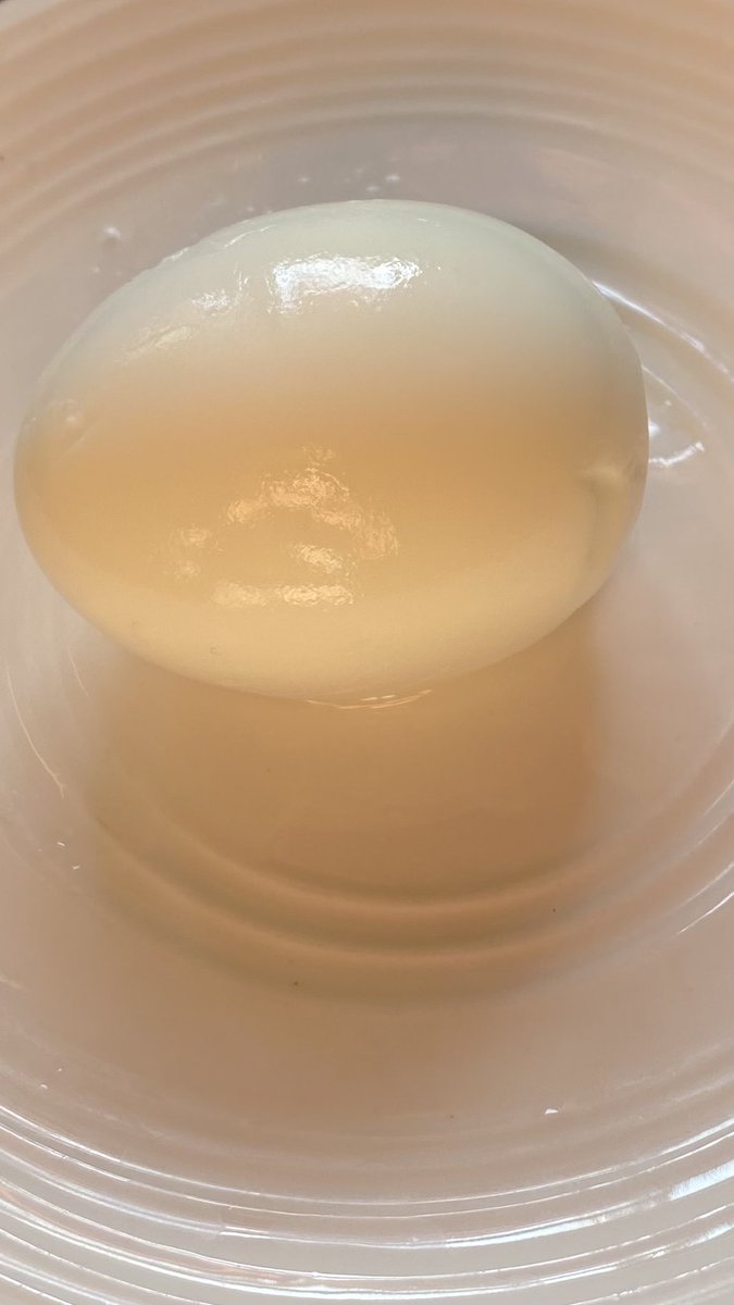 Audrey Hepburn tweet media