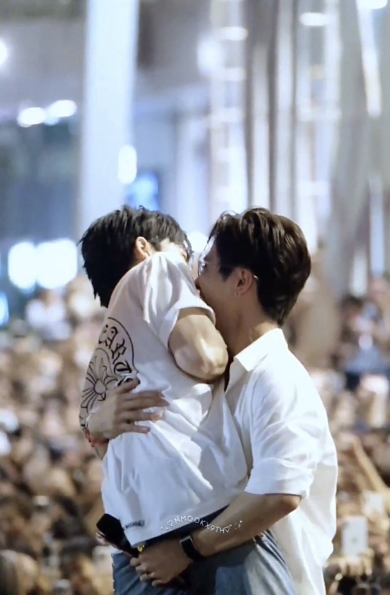 cali ⛅ | pobmeksolar era 🎀 tweet media