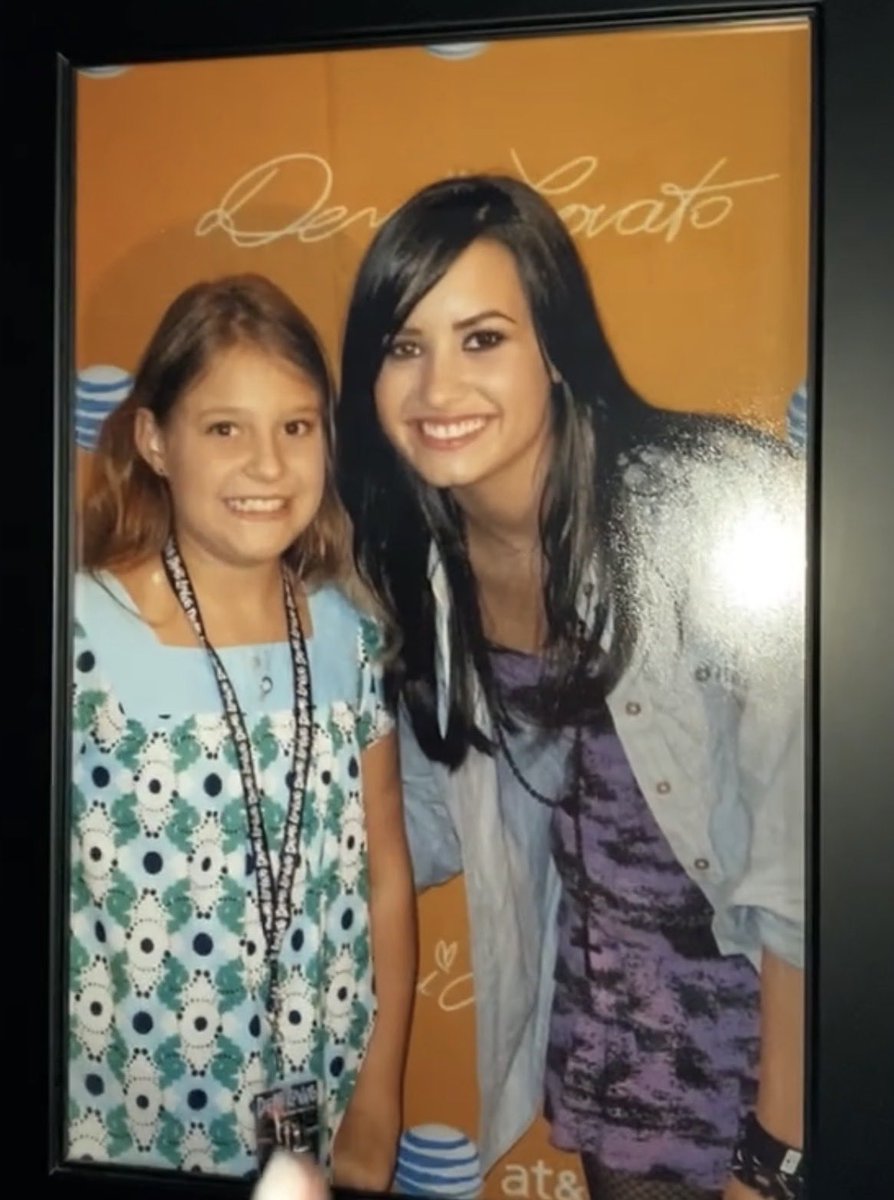CallieRaeNaser's tweet photo. @demihq_ @ddlovato At Demi’s first headline tour ever, haven’t missed a tour since! 🫶🫶 https://t.co/aIinQnbZ2r