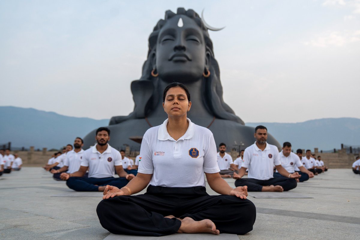 Sadhguru tweet media