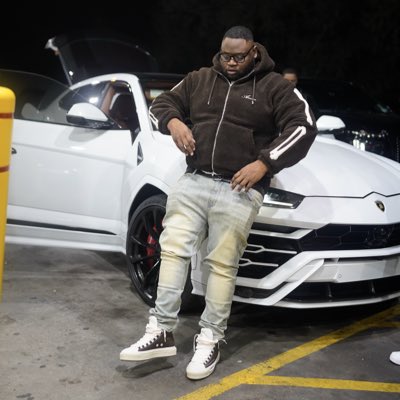 1Trevmm's tweet photo. #NewProfilePic https://t.co/Lzmx911g6f