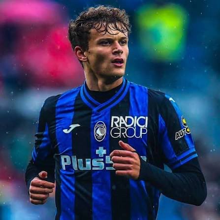 TheRisingScout's tweet photo. 22-year-old Giorgio Scalvini’s game by numbers for Atalanta vs Lecce today:

90 minutes played ⏰
1 goal ⚽️
0 goals conceded 🧼 
2 tackles ⛔️
4/5 ground duels won (80%) ⚔️
48/51 passes completed (94%) 🎯 
8.3 @FotMob rating ⭐️ https://t.co/IwHUmC9JXT