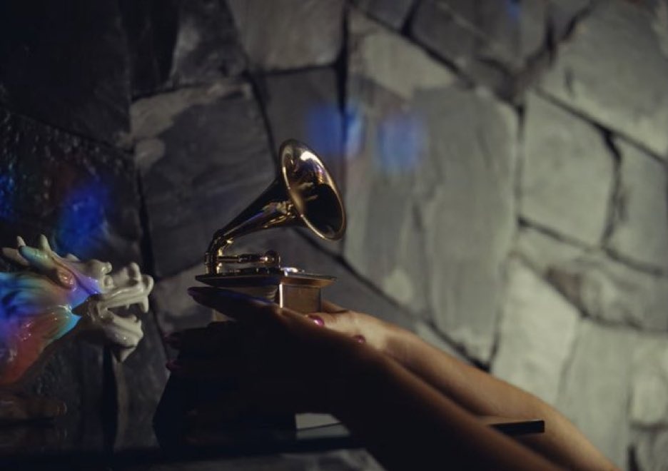 Sabrina Carpenter Brasil | fan account tweet media