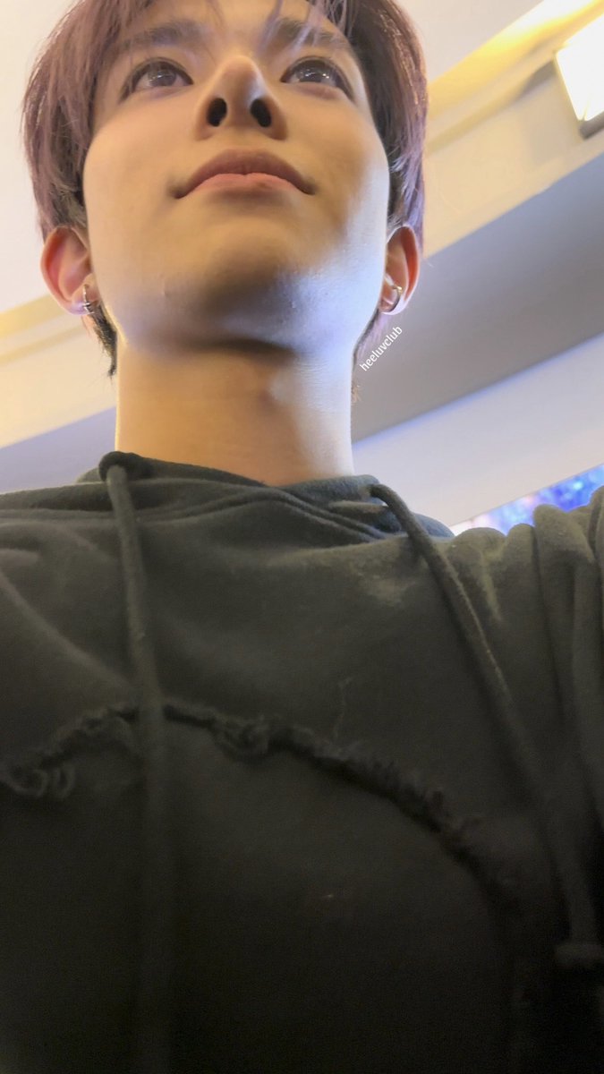 𝙠𝙖𝙩 tweet media