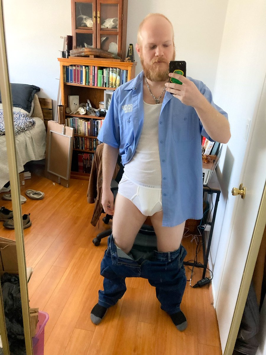 Think anyone would guess I wear tighty whites seeing me on the street?