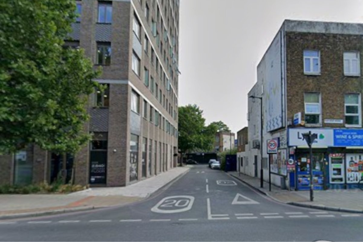 News Shopper tweet media