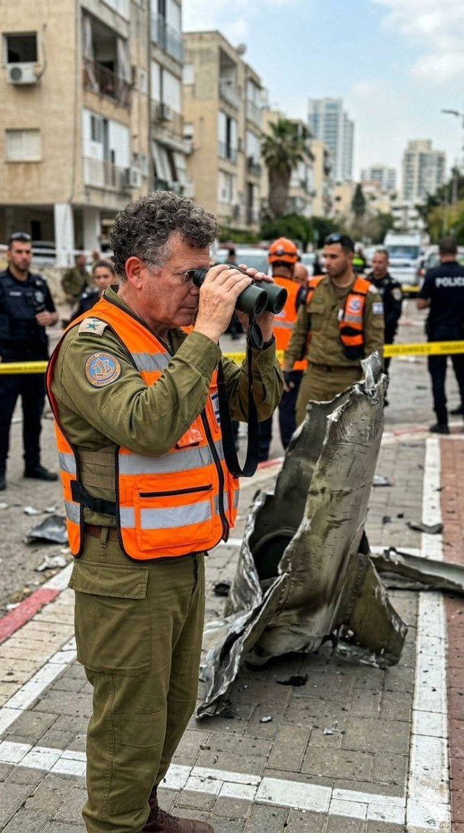 ינון מגל tweet media