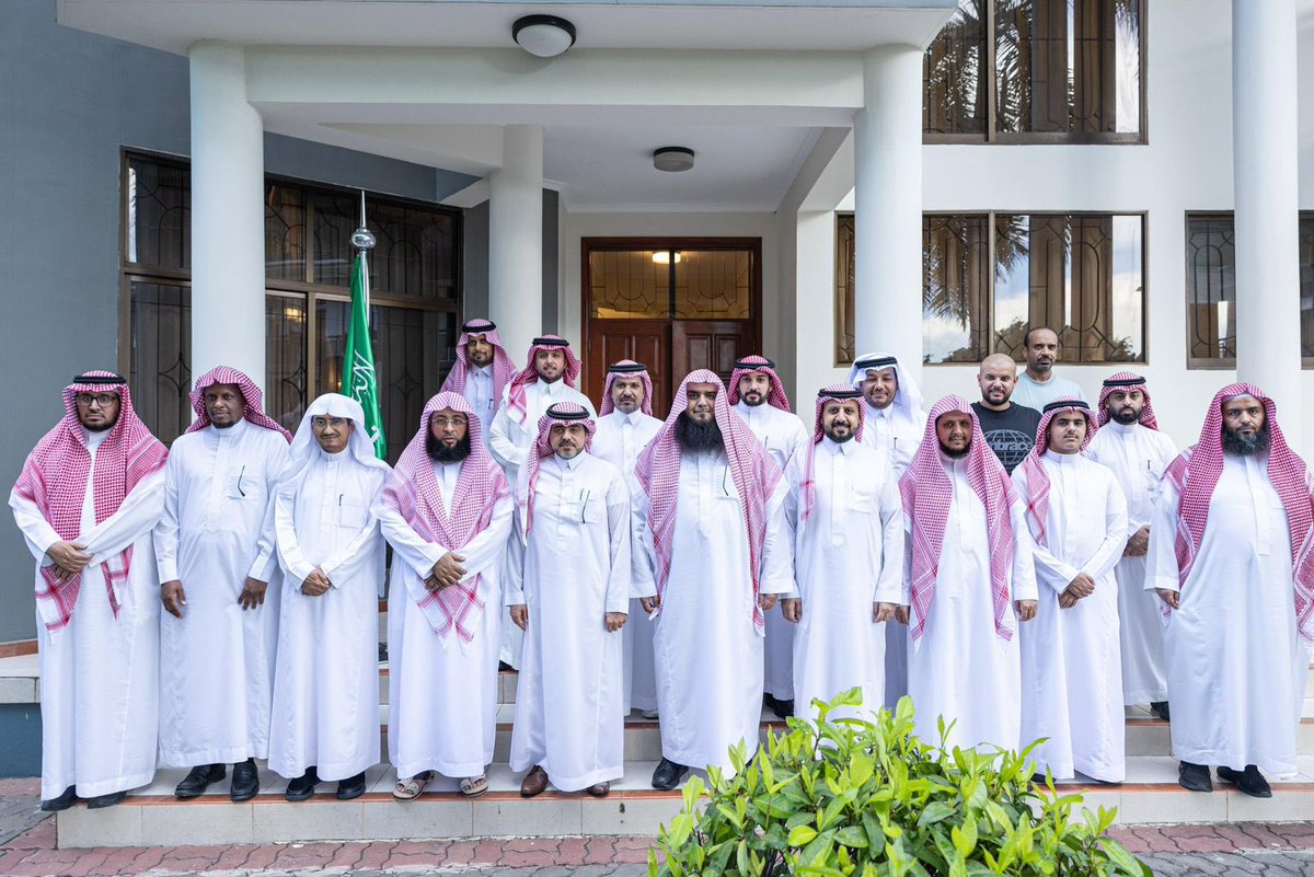 Saudi_MoiaEN's tweet photo. The Advisor at the Ministry of Islamic Affairs, Sheikh Mohammed bin Abdulwahid Al-Arifi, along with the Saudi delegation participating in the 34th edition of the Tanzania International Quran Award, attended the luncheon hosted by the Custodian of the Two Holy Mosques’ Ambassador to Tanzania, Mr. Yahya Akkish, today, Monday, in Dares Salaam.

#Islamic_Affairs