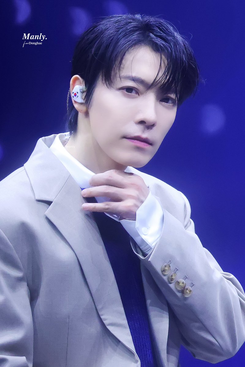 Manly 만리 tweet media