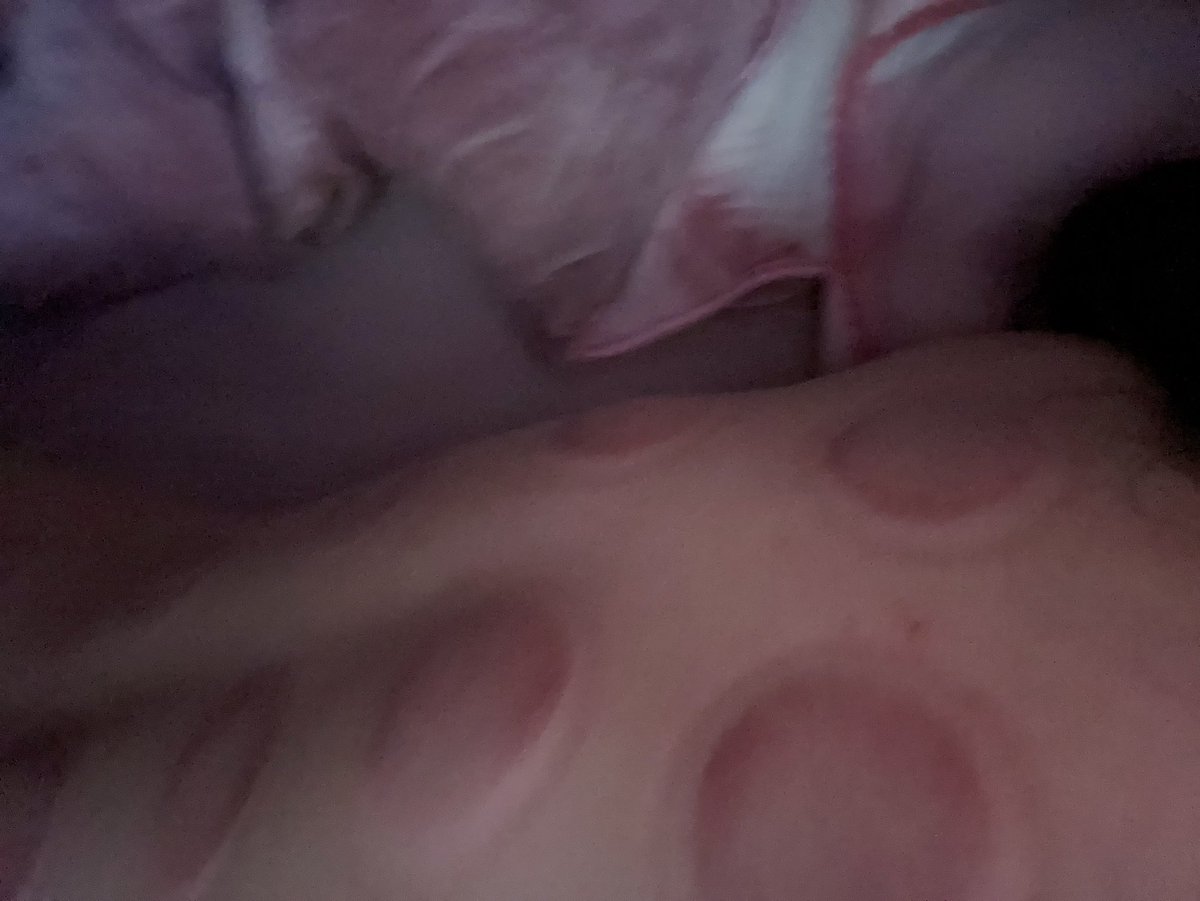 千千结 tweet media