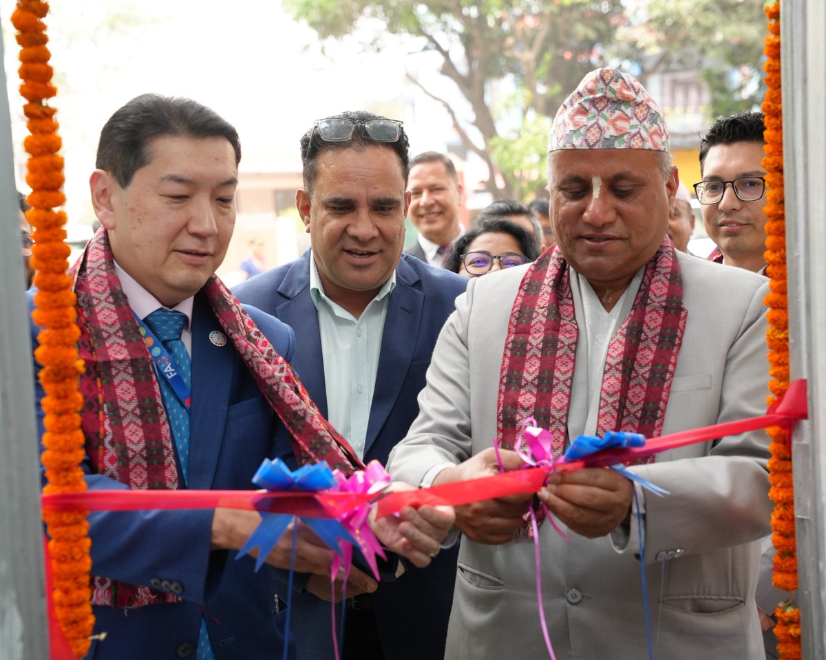 FAONepal's tweet photo. FAO Nepal has expanded its provincial footprint with the opening of a contact office in Koshi Province - bringing our work closer to communities and partners to advance inclusive, climate‑resilient and sustainable agrifood systems.
#FAONepal #FAOInKoshi https://t.co/EhUgN4lS4U