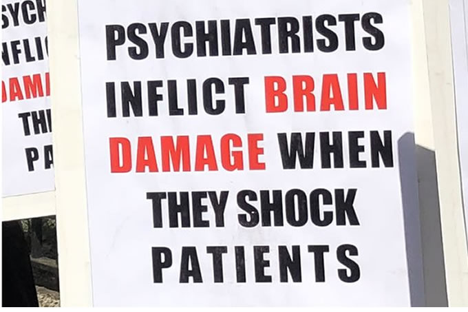 cchruk's tweet image. Psychiatrists and their membership organisation, the Royal College of Psychiatrists, consistently and brazenly claim that electroconvulsive therapy (#ECT) is used on consenting patients.

It's an entirely misleading claim on the basis that ECT patient information leaflets don't
