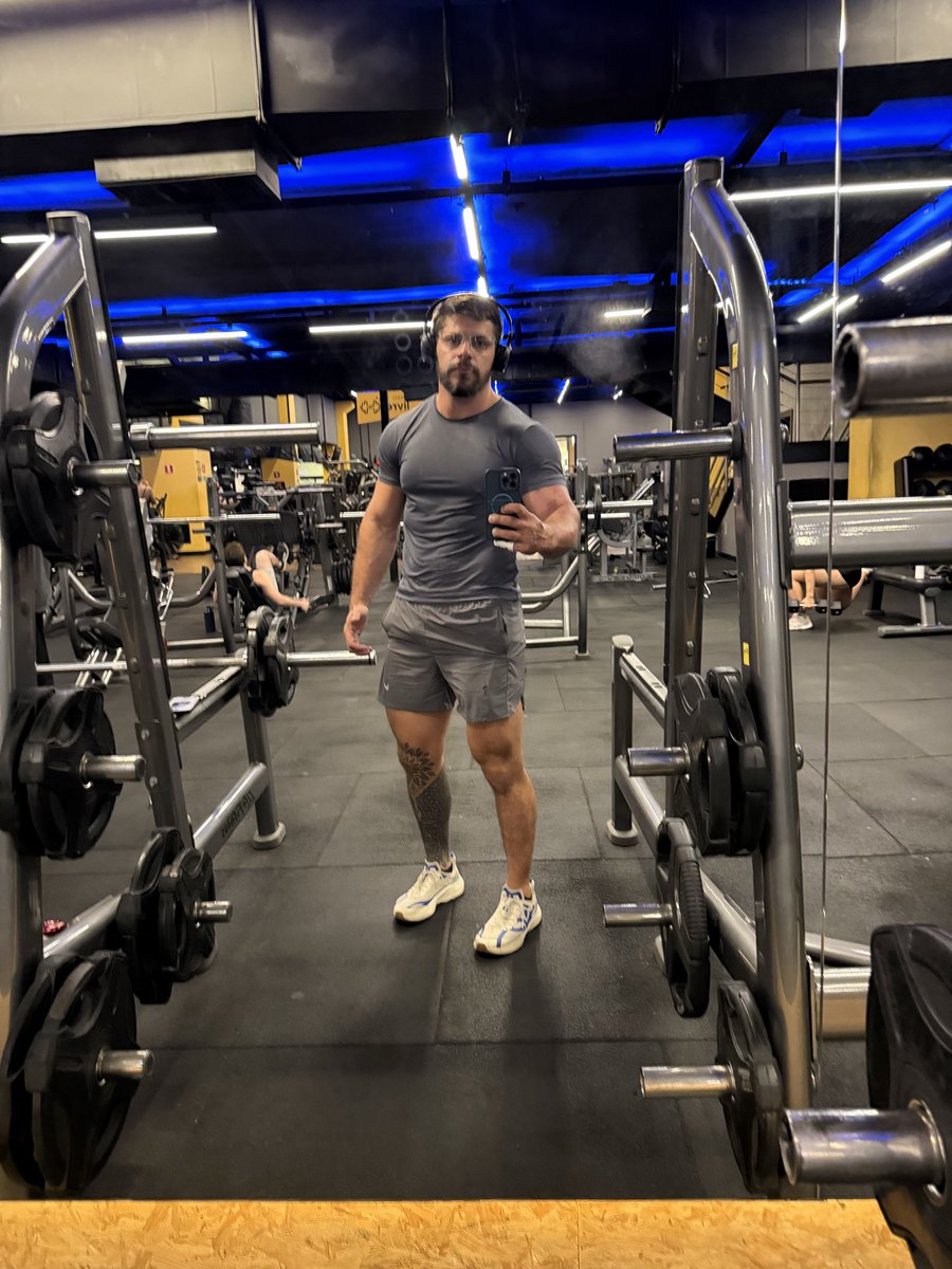 luar casal tweet media