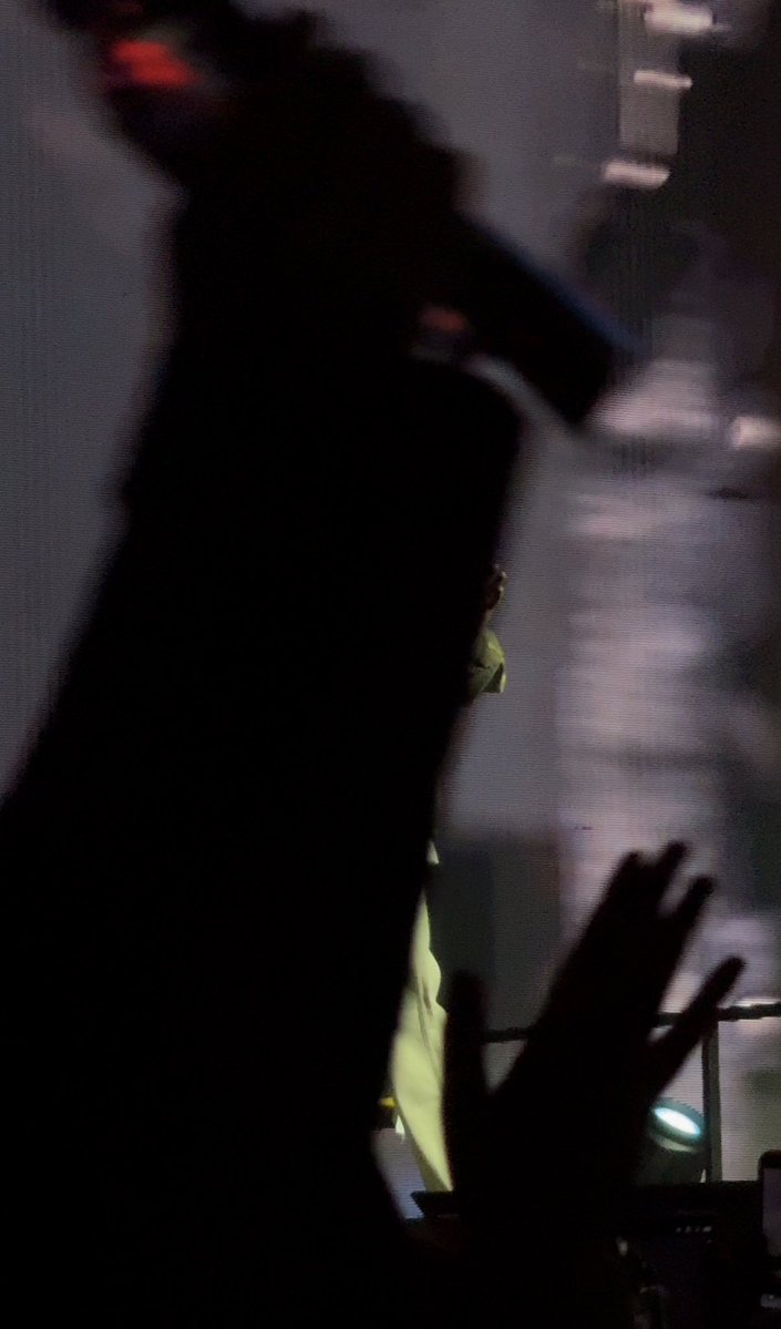 pear.🍐 tweet media