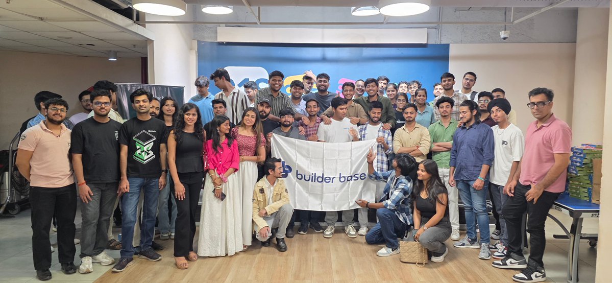 Punit Pal | BUILDER BASE 🇮🇳 tweet media