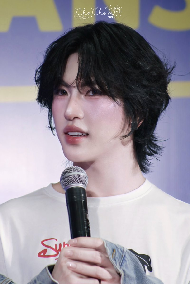 ชอชม (บ่าวใช้เรือนพี่จอม) tweet media