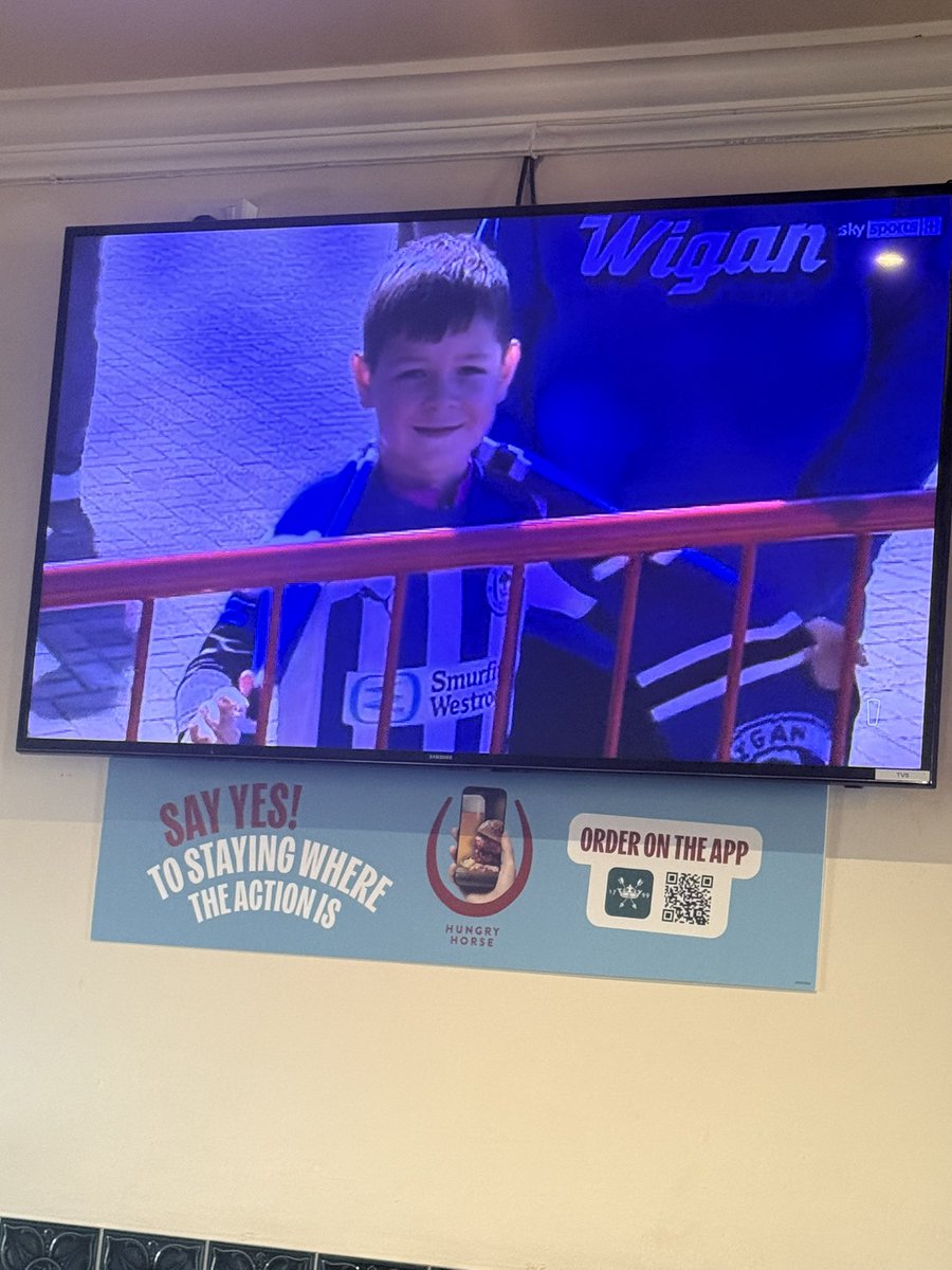 joannejackson_'s tweet photo. Easter surprise for little man was Northampton tickets. He’s been on the tele, seen 3 goals and more importantly seen them win. 
Away tickets over Easter eggs was a brilliant decision😂

My little tic will be buzzing #wafc 

Can’t wait to hear all about his away day!⚽️ https://t.co/g5dDi597HR