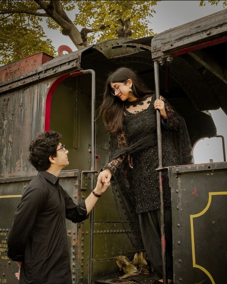 शब्दो का सौदागर tweet media