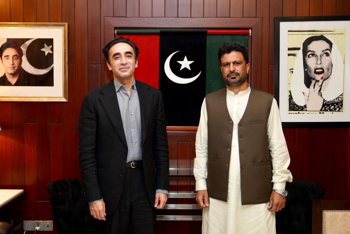 ahadelahi1's tweet photo. Ex Special Assistant To CM And District President, MPA @Liaquataskani1 Met With Chairman PPP Bilawal Bhutto Zardari To Discuss Ongoing Political Matters And Constituency-Related Issues.
@BBhuttoZardari @hassan_xeb https://t.co/zX0j9wjxL7