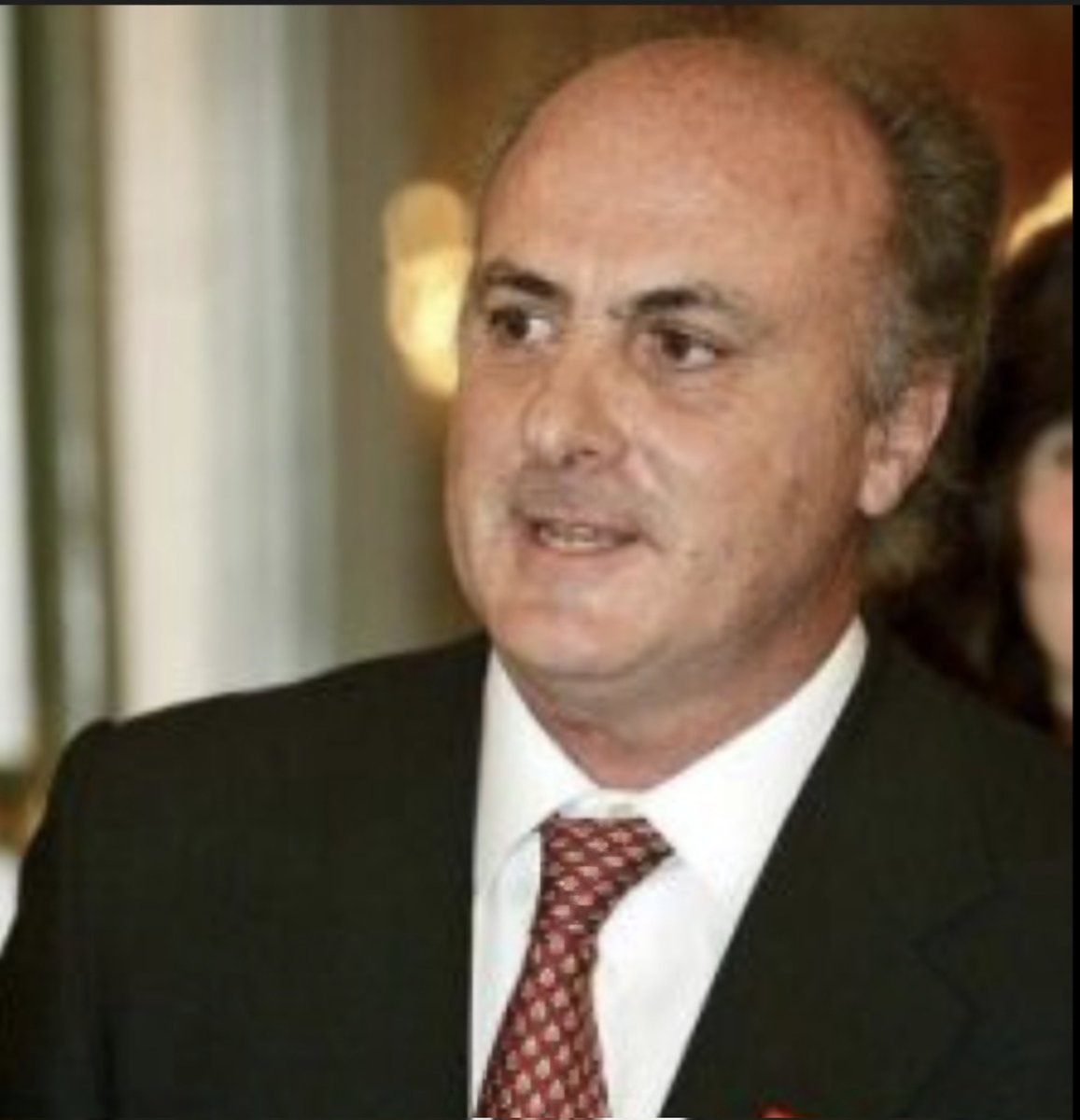 desfavorecidos3's tweet image. No están todos los que son, pero son todos los que están.
Los demás póngalos ustedes, que a mí ya se me ha revuelto el estómago.
#Gürtel
#Kitchen
#MafiaPP