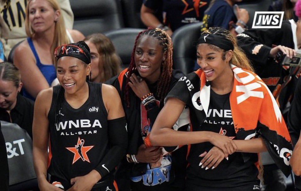 sheispaid tweet media