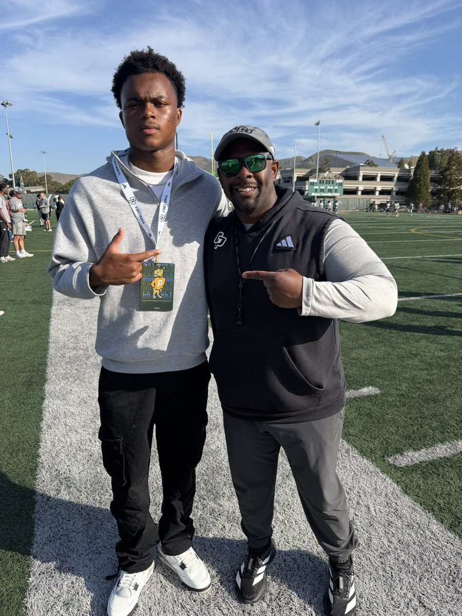 David Mitchell Jr QB1 3 ⭐️ tweet media