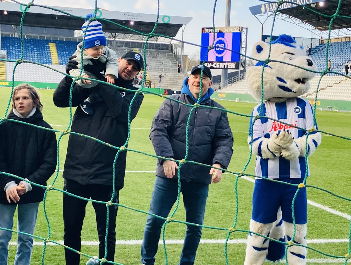 SrenPlovgaard's tweet photo. 1-0-sejre er de bedste #obdk #obfcf https://t.co/6rPyYKdCIO