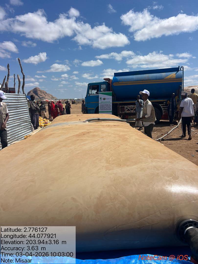 krdo_org_so's tweet photo. KRDO provided life-saving emergency water trucking to drought-affected communities in Burhakaba District, helping ensure reliable access to safe water and easing the burden of water shortages.
With support from SHF.
#WASH #DroughtResponse #Somalia #HumanitarianAction https://t.co/4oqr5TndoV