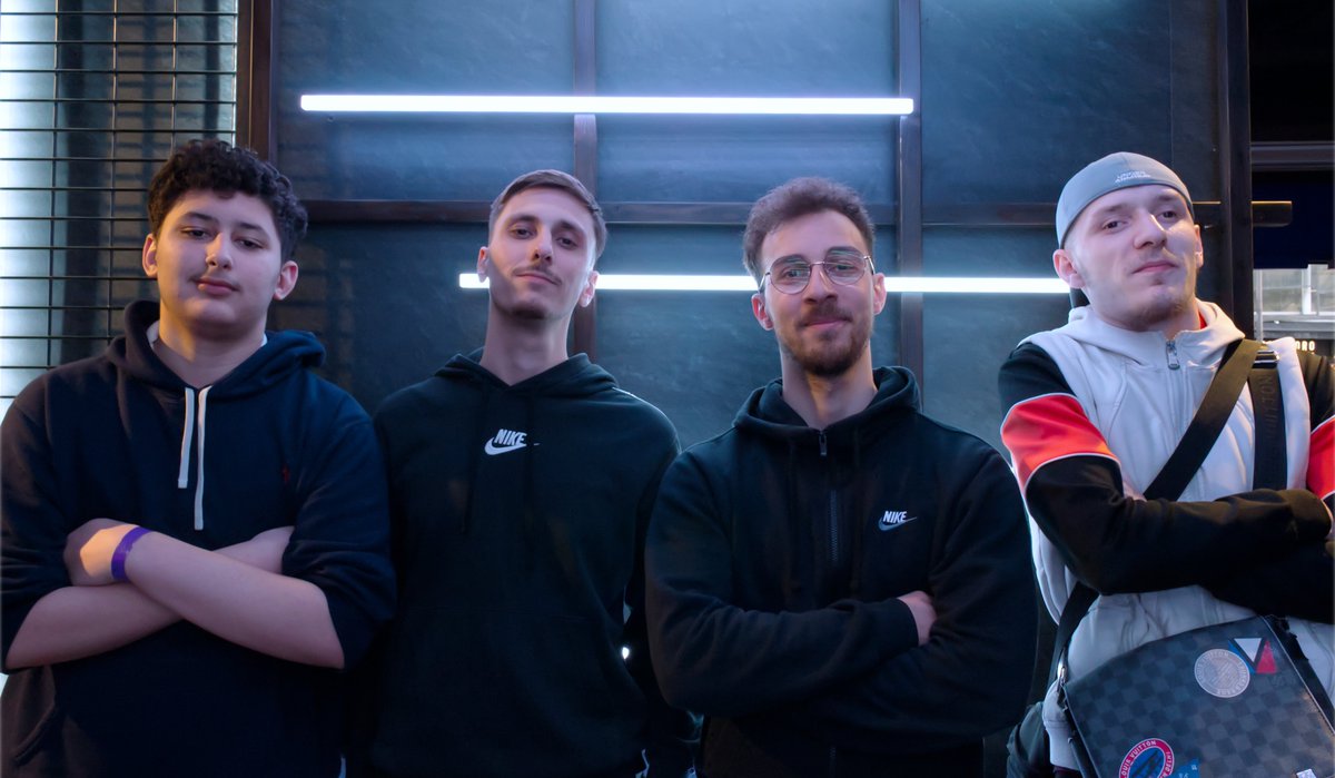 Lightning Esport tweet media