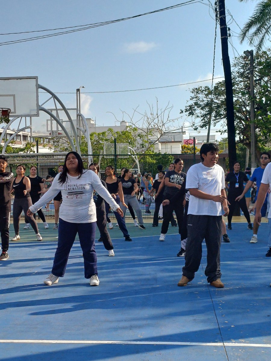 cetugver's tweet photo. El Día Mundial de la Actividad Física, que se conmemora cada 6 de abril, es una fecha que busca concientizar a la población sobre la importancia de mantenerse activa para mejorar la salud y la calidad de vida.
 #yosoycetug #CETUGVeracruz #ejercicio #actividadfisica https://t.co/OzrTnFxXOe