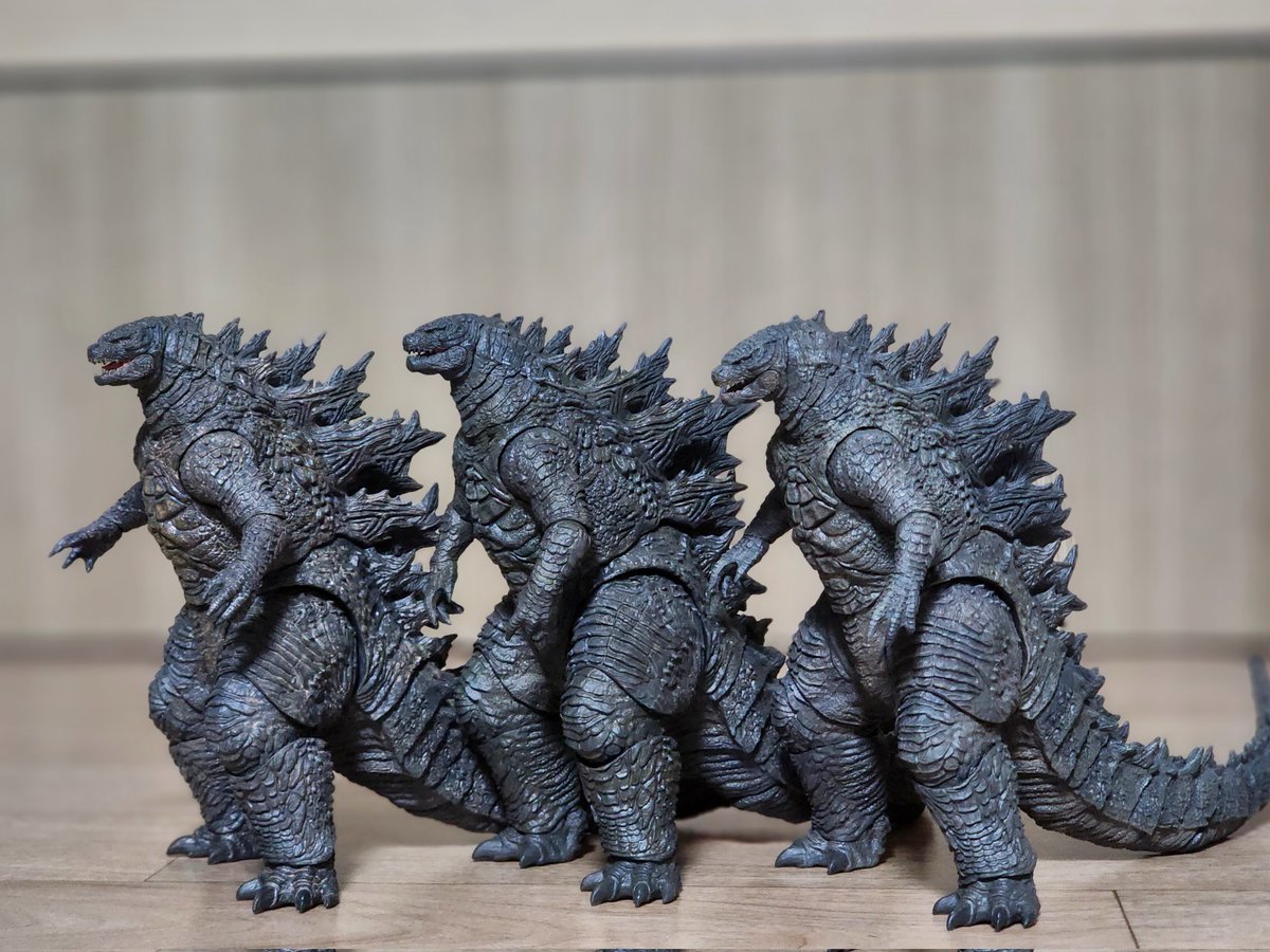 GhidorahStan1964 tweet media