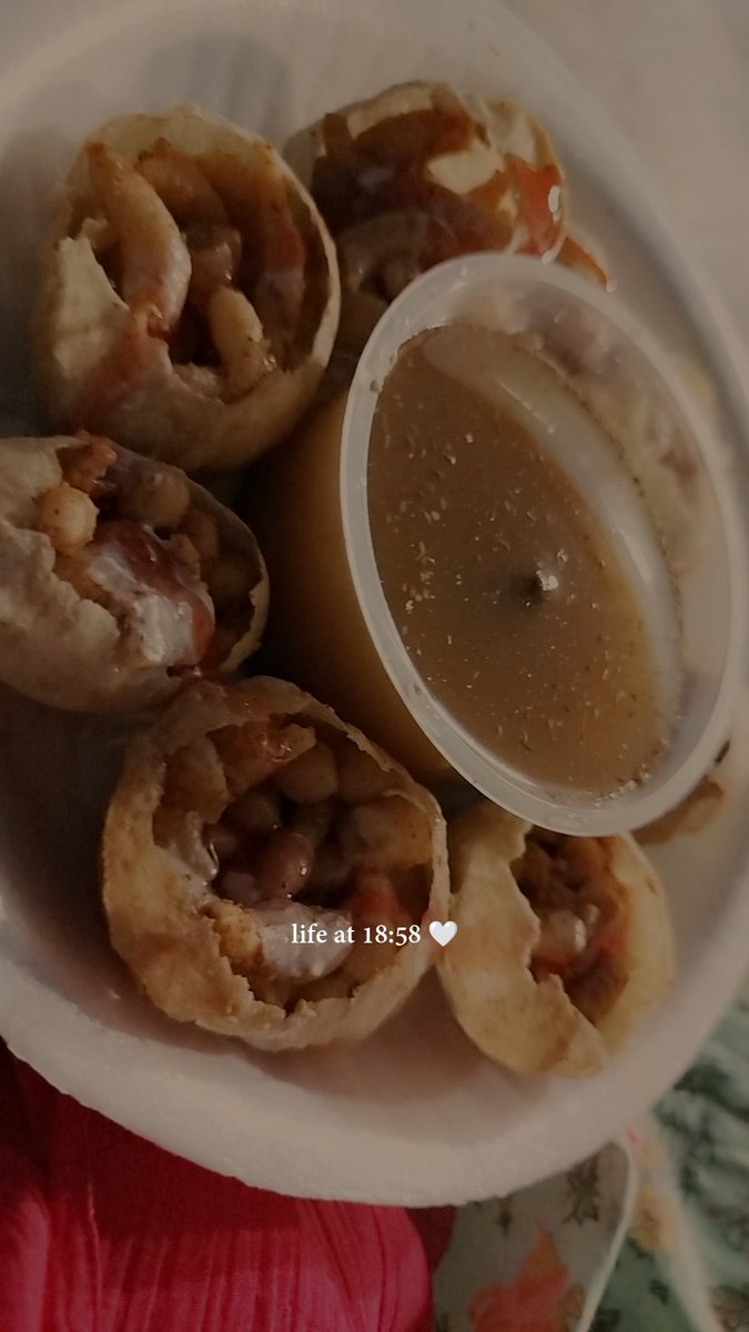 Misha Khan tweet media