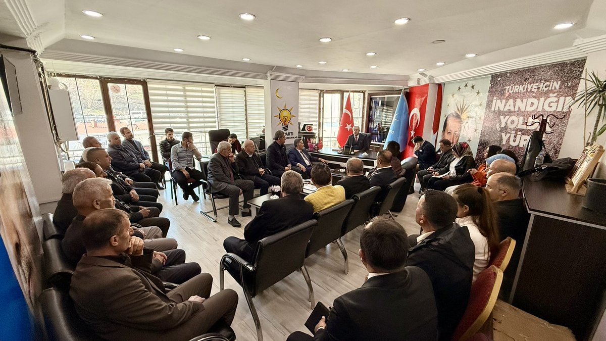 📍 Hakkâri

✅ AK Parti İl Başkanlığı

🔹 Haftalık Olağan İl Yönetim Kurulu Toplantımızı gerçekleştirdik.

Toplantımızda; siyasi gelişmeler, teşkilat çalışmalarımız ve saha faaliyetlerimizi değerlendirerek önümüzdeki süreci planladık.

Alınan kararların şehrimiz ve teşkilatımız