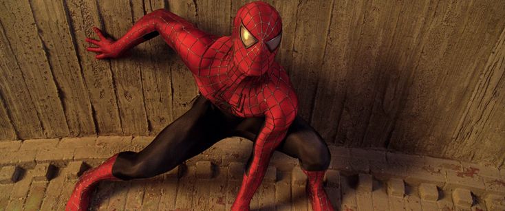 Bruce_Wy94's tweet photo. Elementos que eu amo no Homem-Aranha do Tobey
> Traje rasgado
> As poses que ele faz 
> Temas mais adultos
> O lado mais humano da grande maioria dos vilões
> A Tia May sendo o porto seguro do Peter nos três filmes
> O senso de responsabilidade https://t.co/KvaXK7g1rR