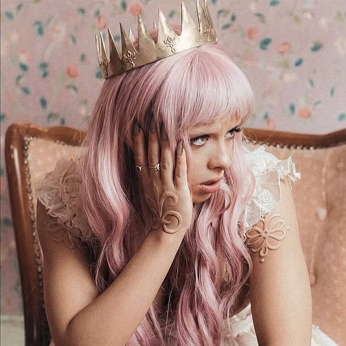 Acesso Melanie Martinez tweet media