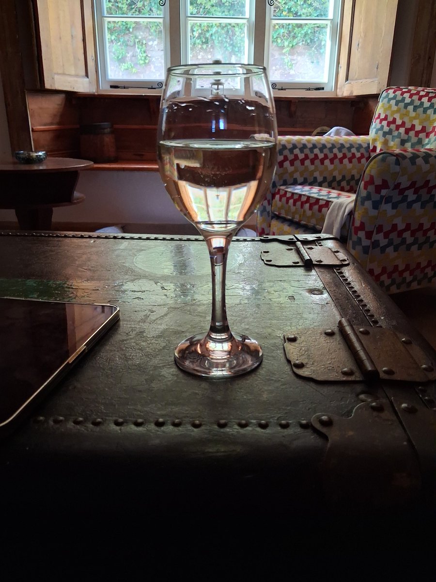 Dog Walker & Pub Lunches & Garden Smoker. Millwall tweet media