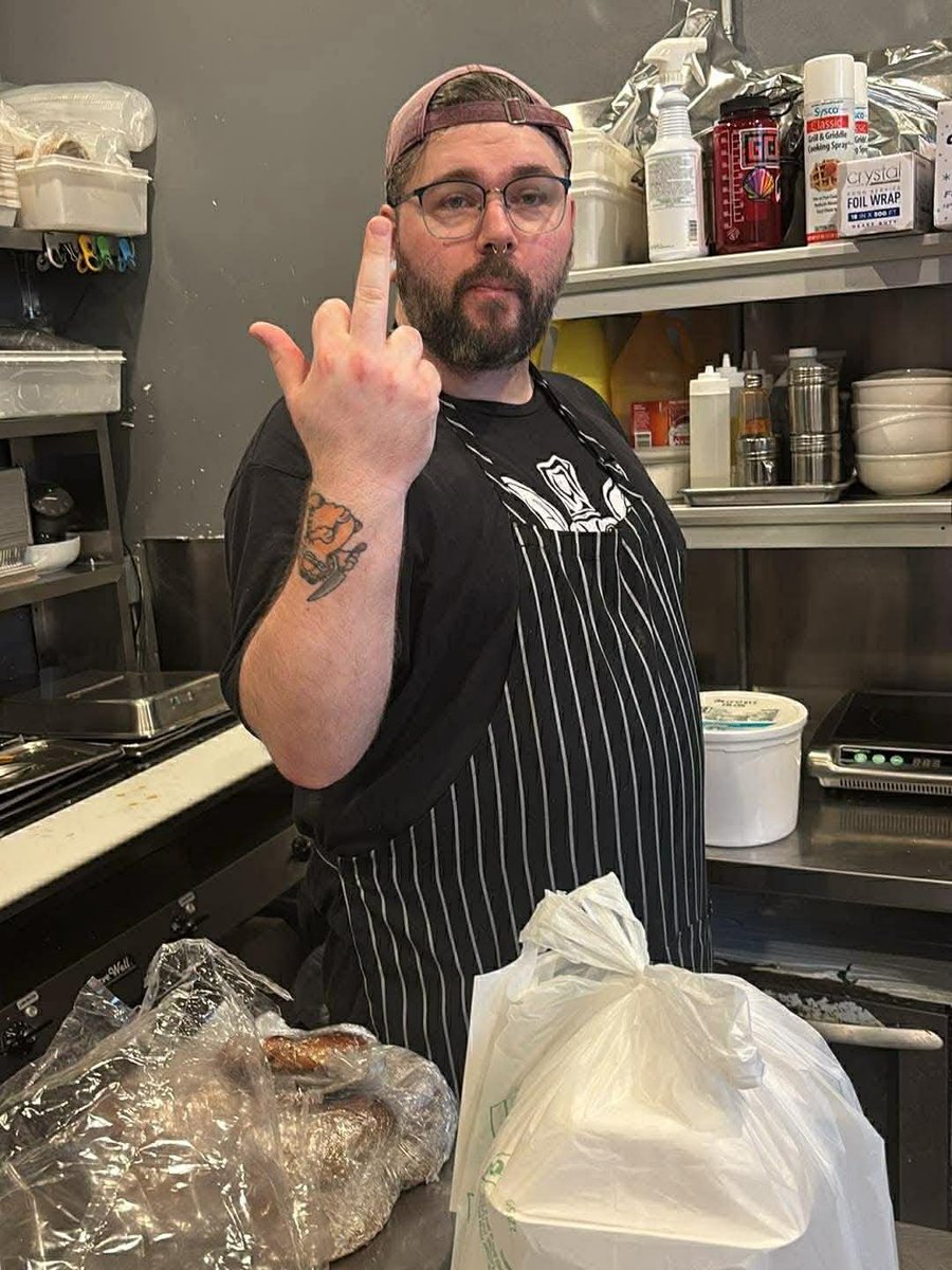 itsbrannan's tweet photo. Proof of life update https://t.co/IULpVyU1dh