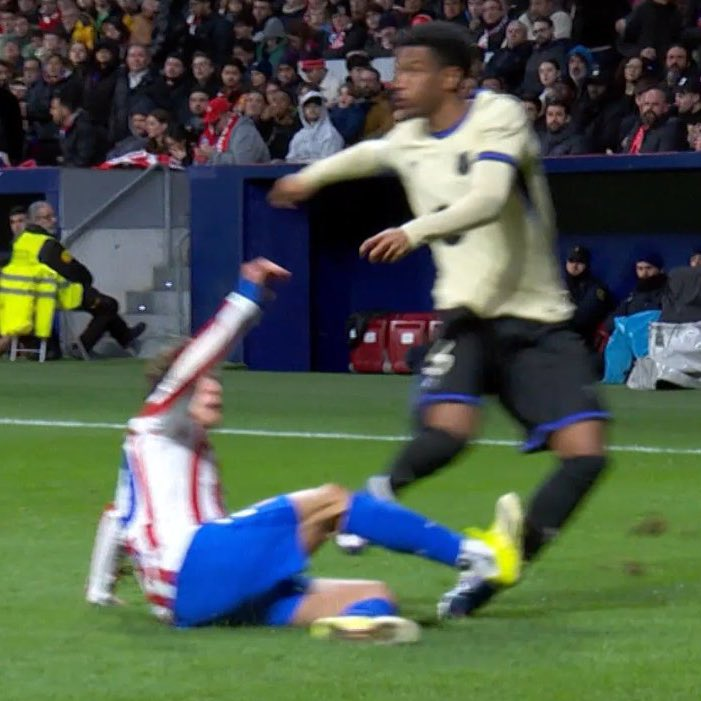 Pączuś Hugokopter pyr pyr pyr tweet media