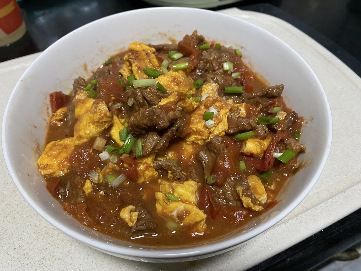 我想一天睡25h tweet media