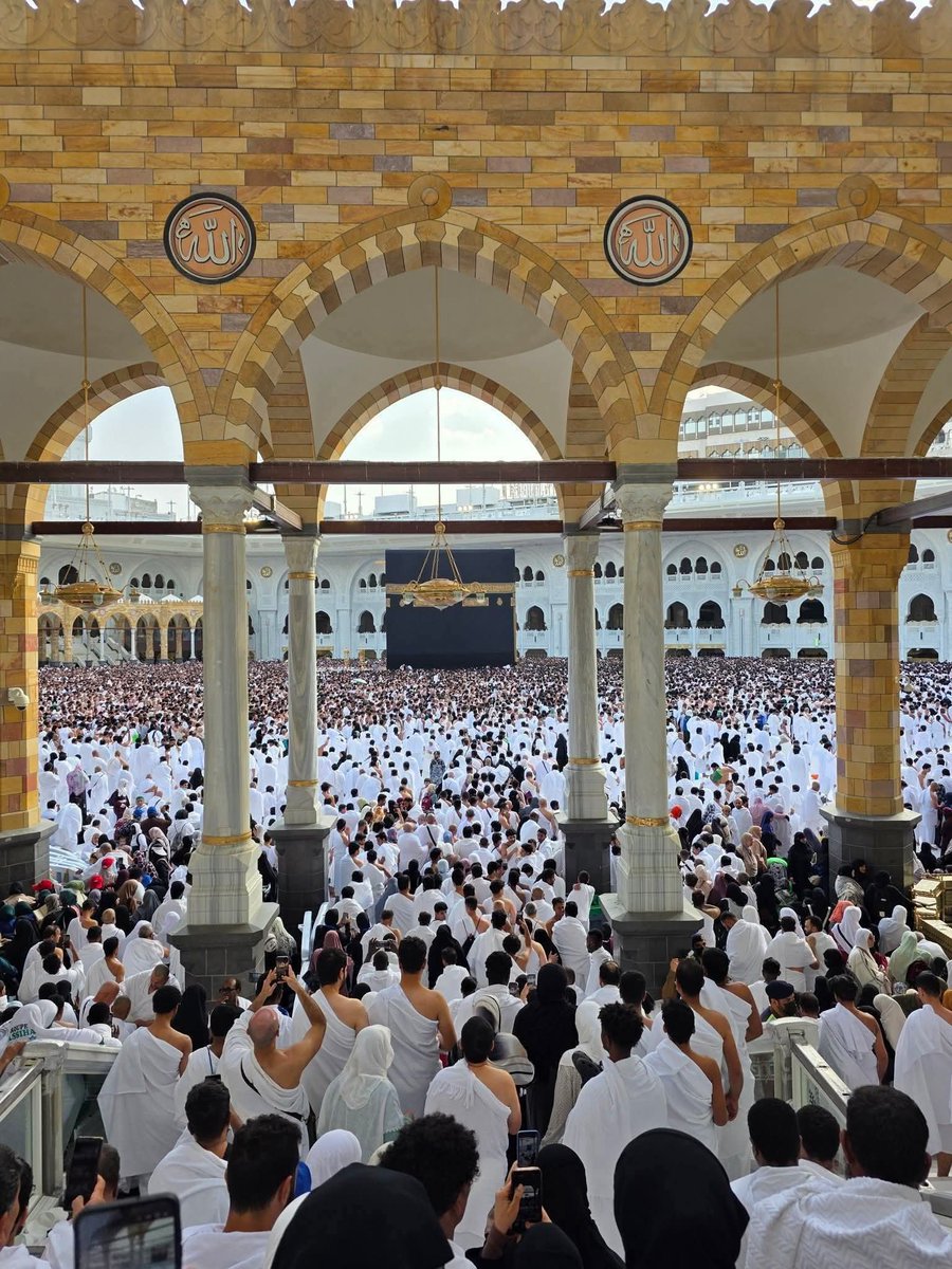 رمش الغلا tweet media